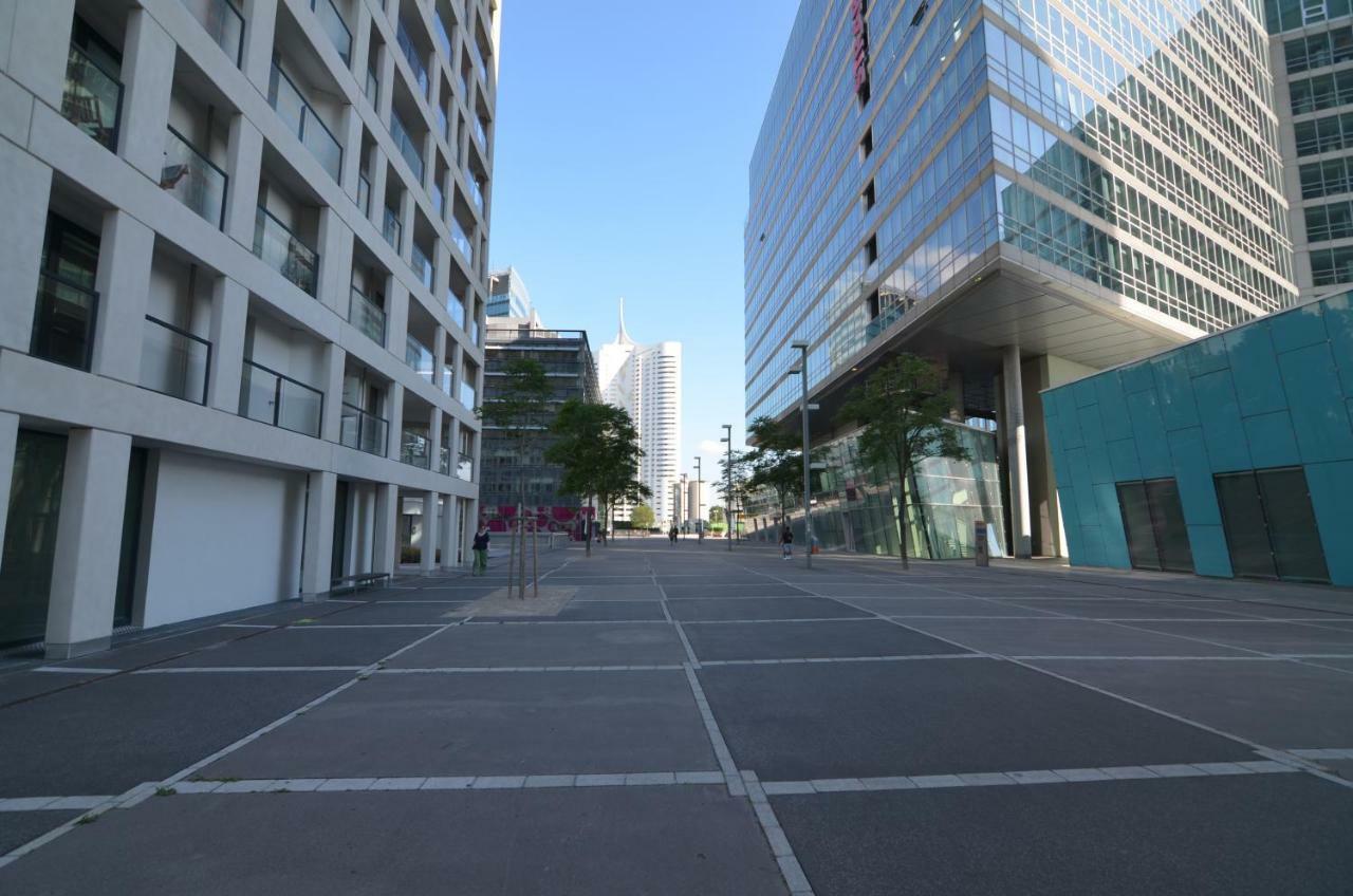 Apartment With Parking On Premise Wien Exteriör bild
