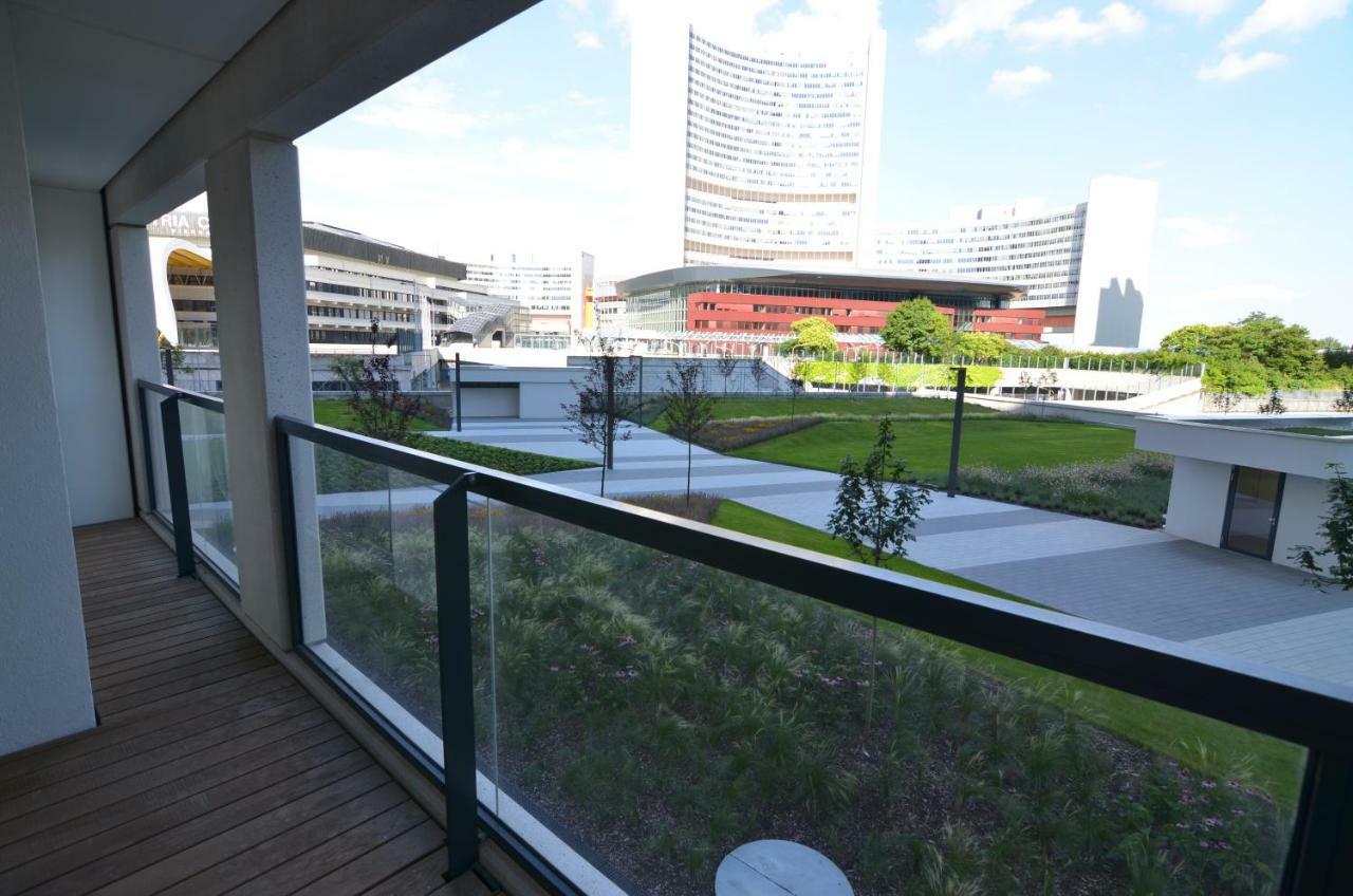 Apartment With Parking On Premise Wien Exteriör bild