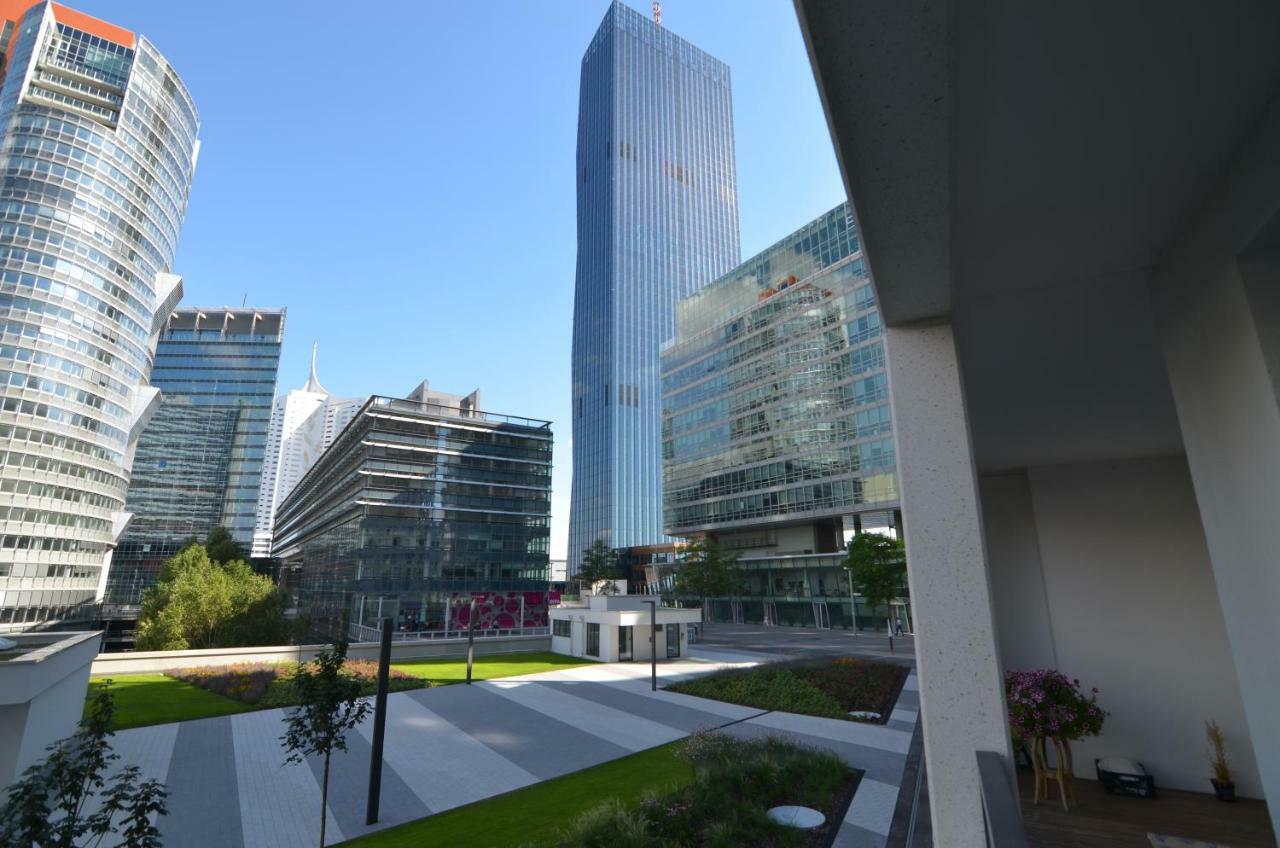 Apartment With Parking On Premise Wien Exteriör bild