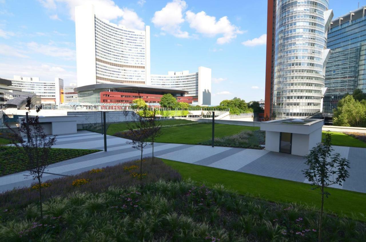 Apartment With Parking On Premise Wien Exteriör bild