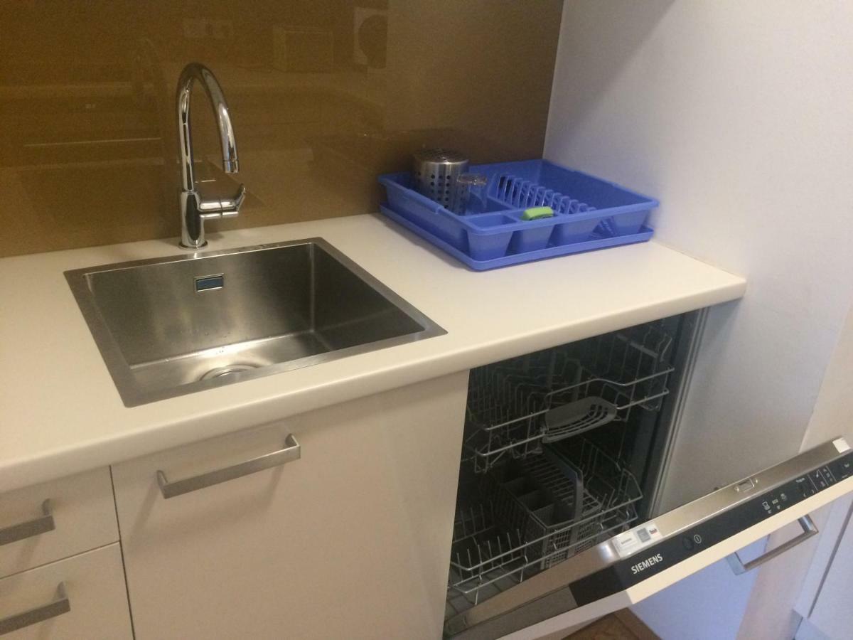 Apartment With Parking On Premise Wien Exteriör bild