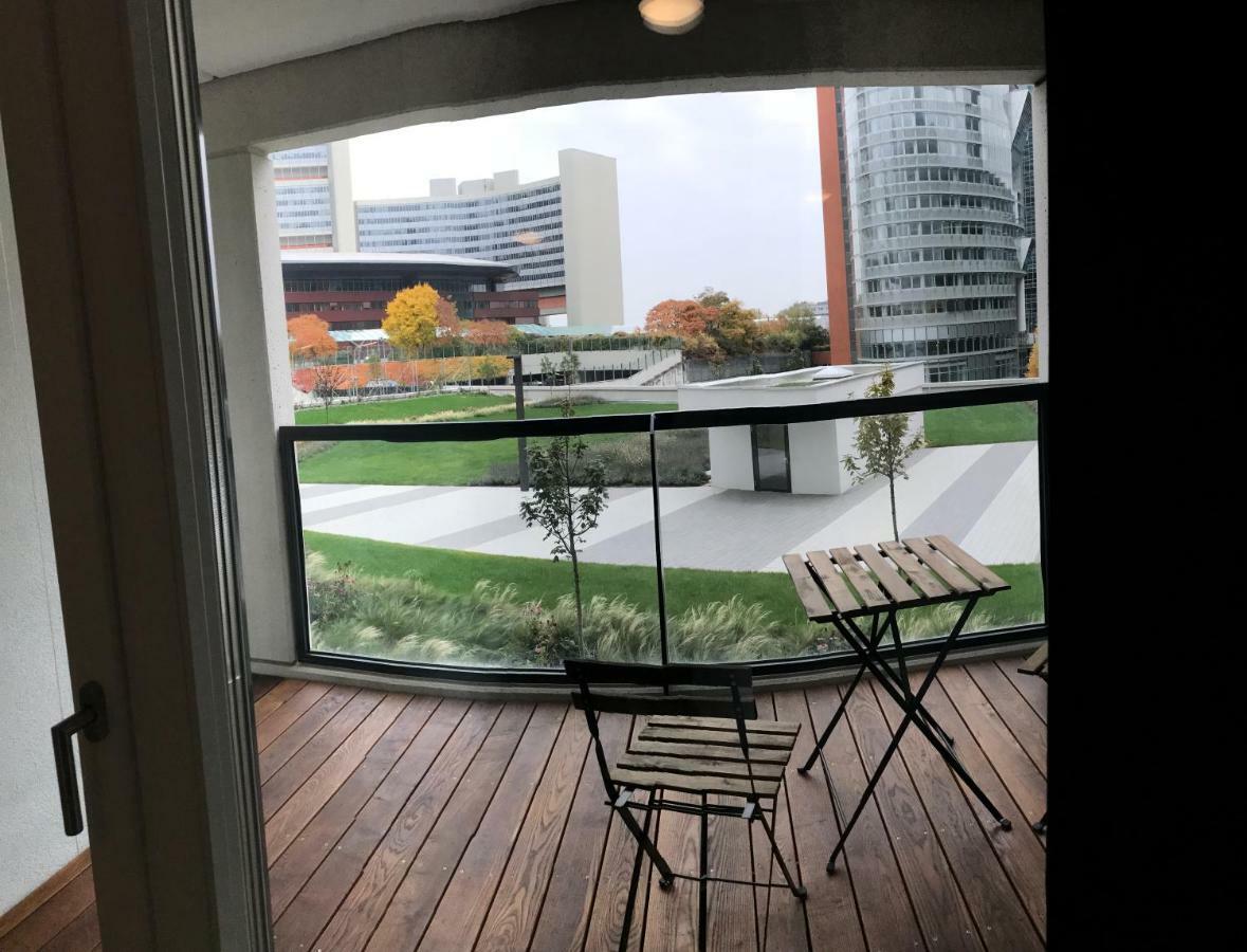 Apartment With Parking On Premise Wien Exteriör bild