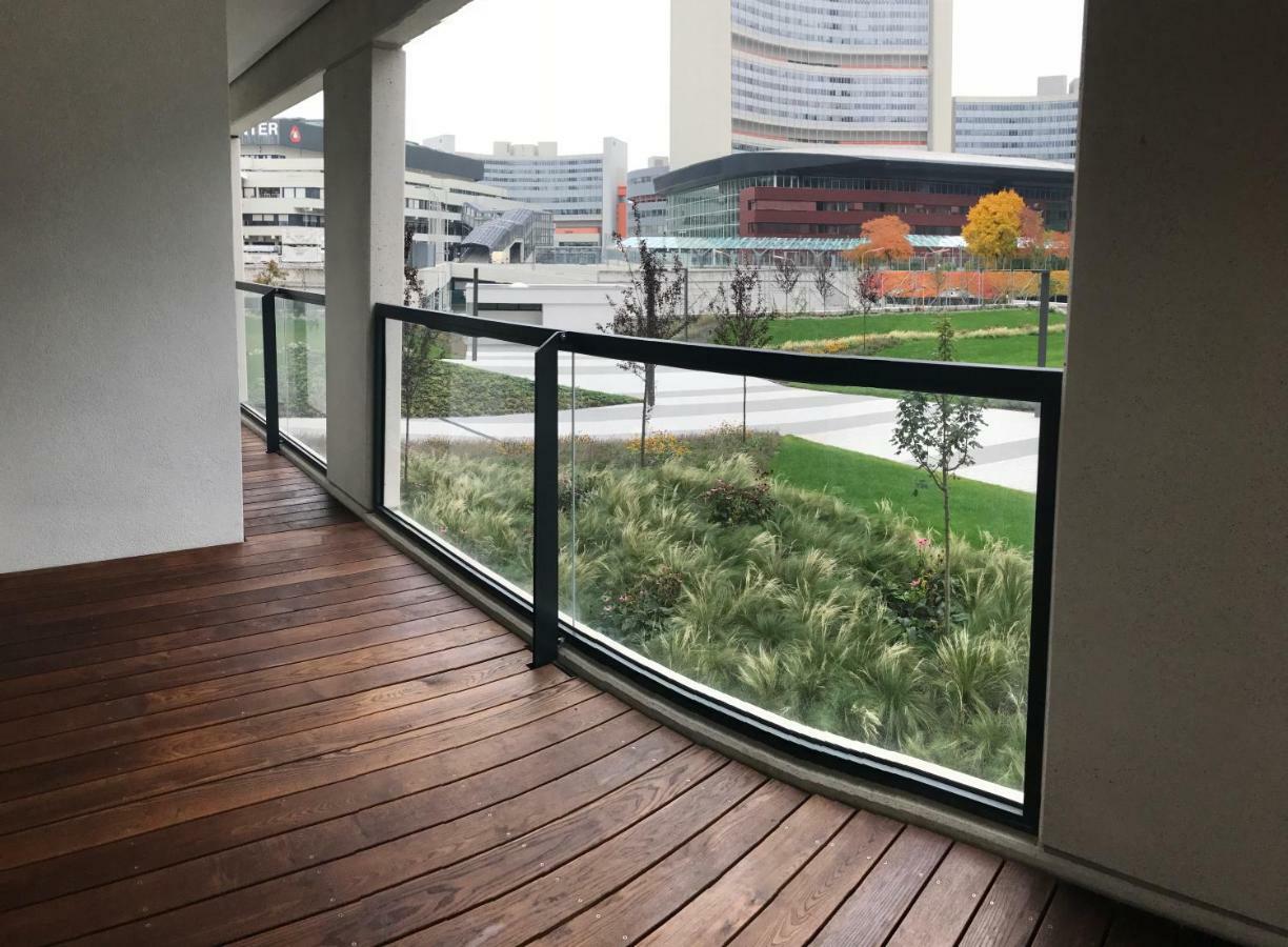 Apartment With Parking On Premise Wien Exteriör bild