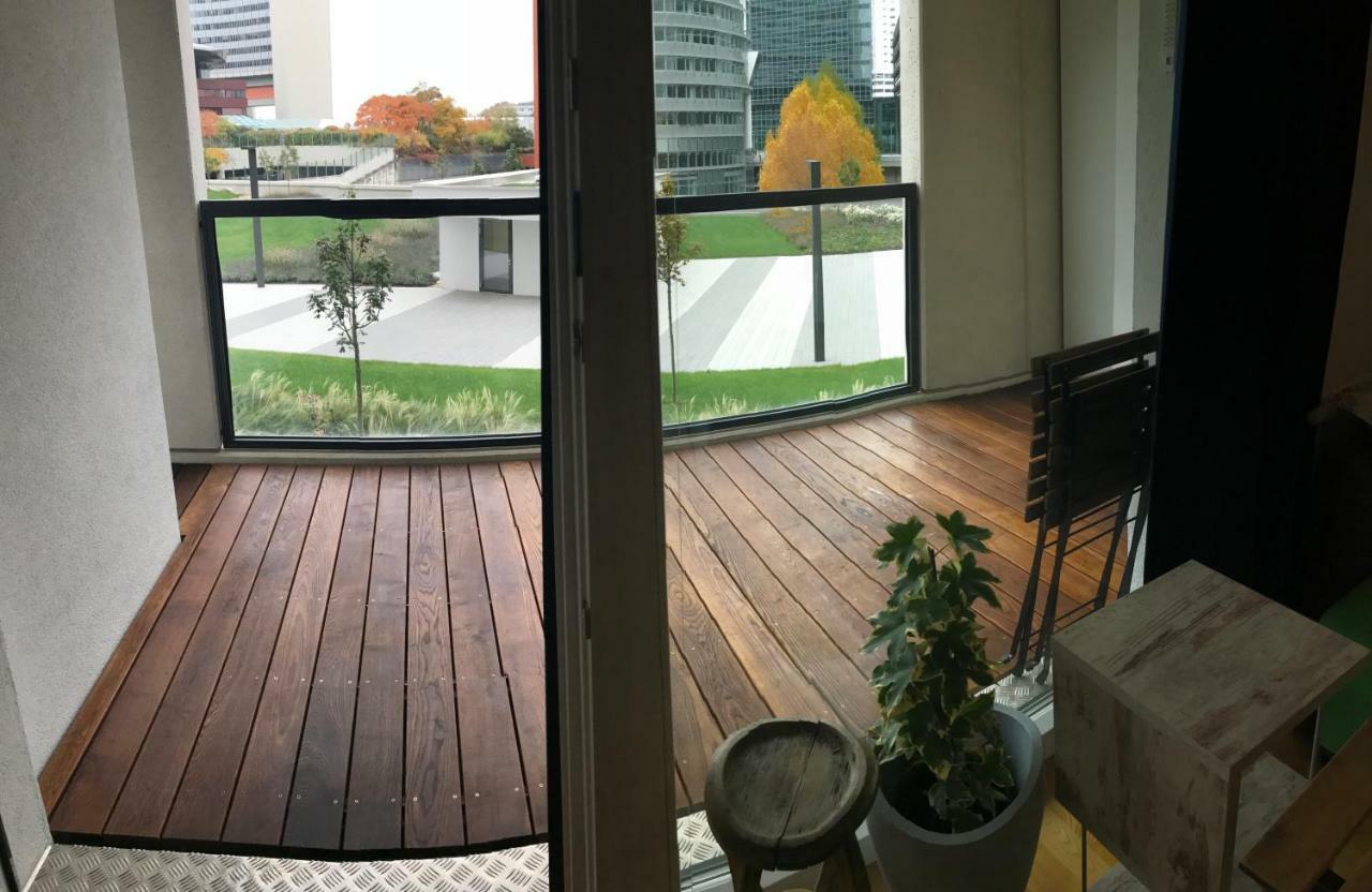 Apartment With Parking On Premise Wien Exteriör bild