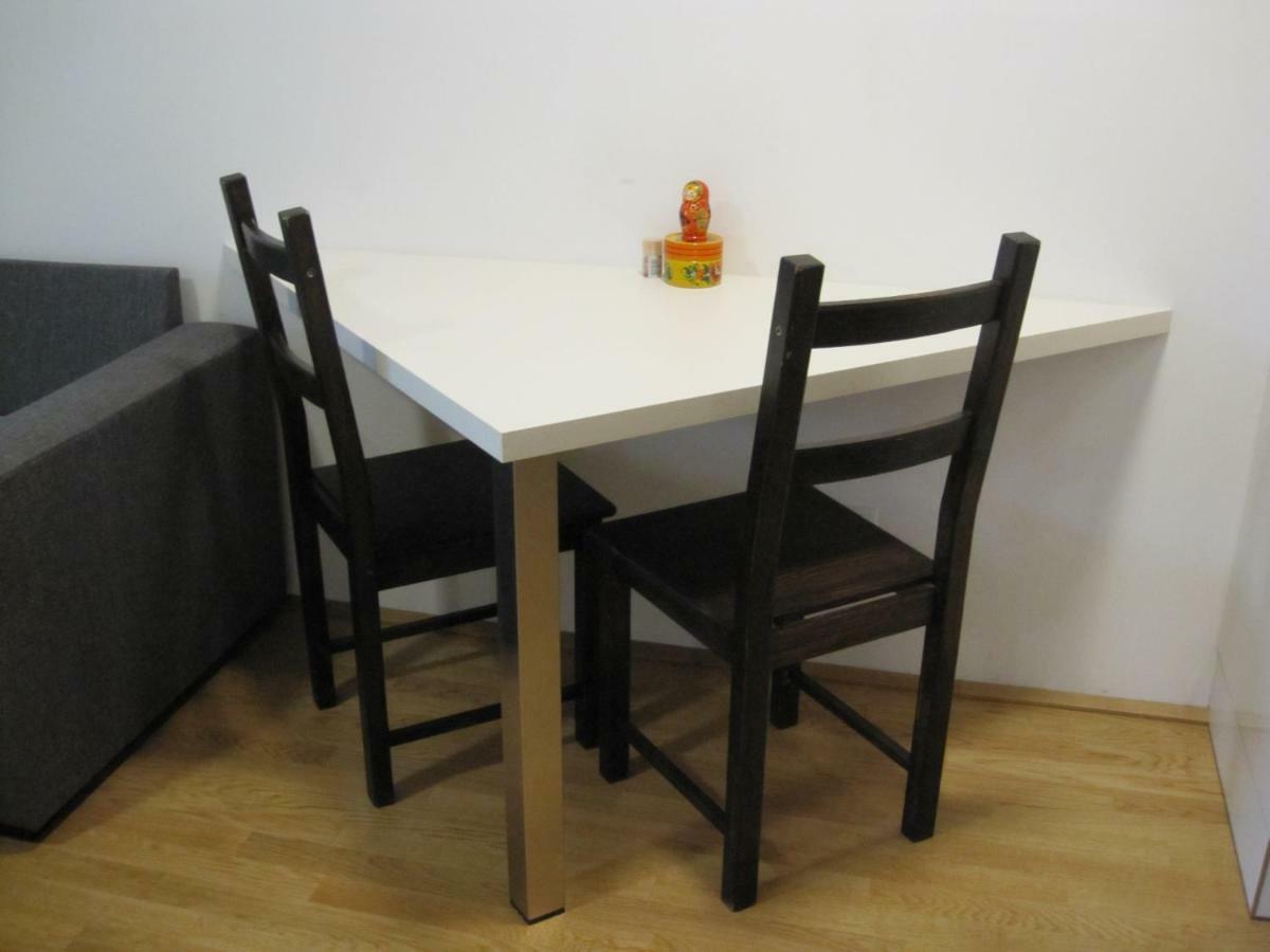 Apartment With Parking On Premise Wien Exteriör bild