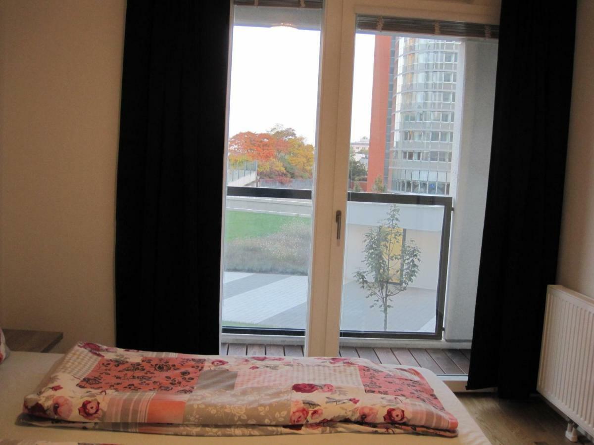 Apartment With Parking On Premise Wien Exteriör bild